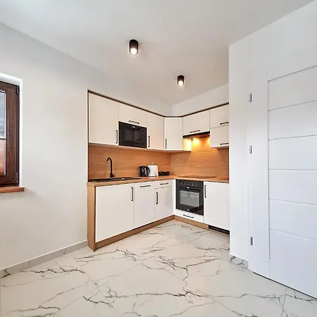 Alojamento de Acomodação e Pequeno-almoço Lesny Dworek - & 3*