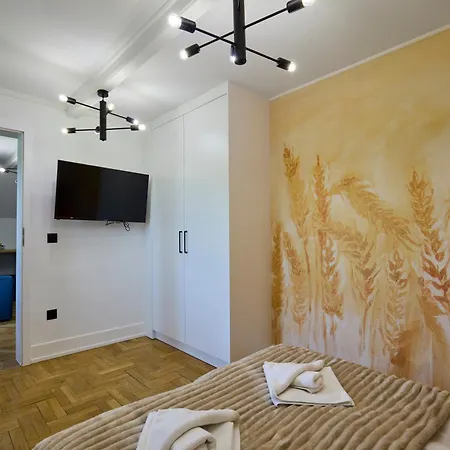 Lesny Dworek - & Gronkow