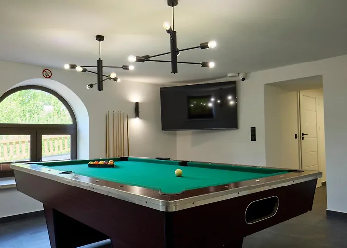 Leśny Dworek - Pokoje&apartamenty 3*