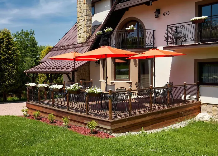 Leśny Dworek - Pokoje&apartamenty