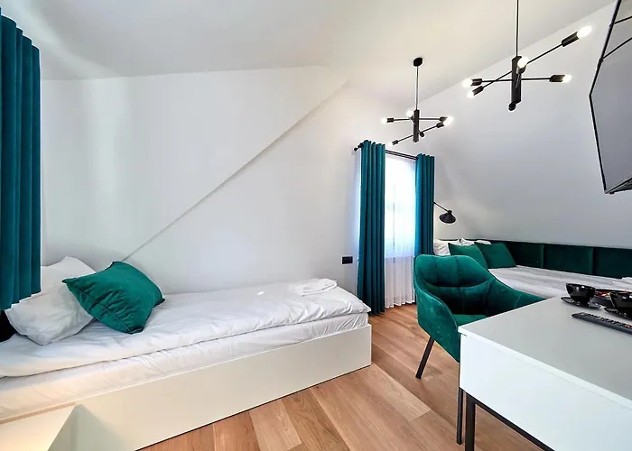 Leśny Dworek - Pokoje&apartamenty