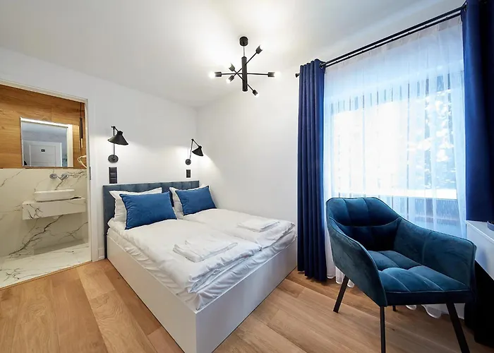 Nocleg ze śniadaniem Leśny Dworek - Pokoje&apartamenty